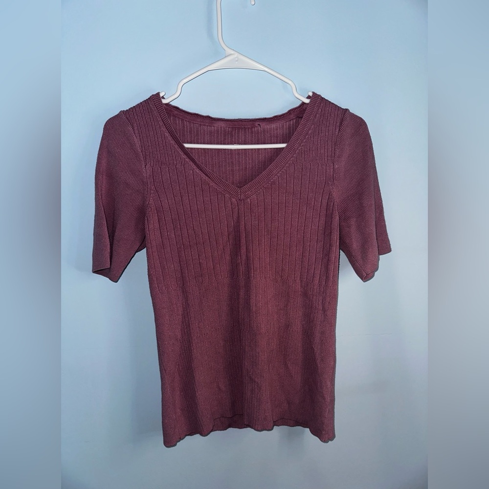 White House Black Market V Neck Short Sleeve Sweater Pink Size Small